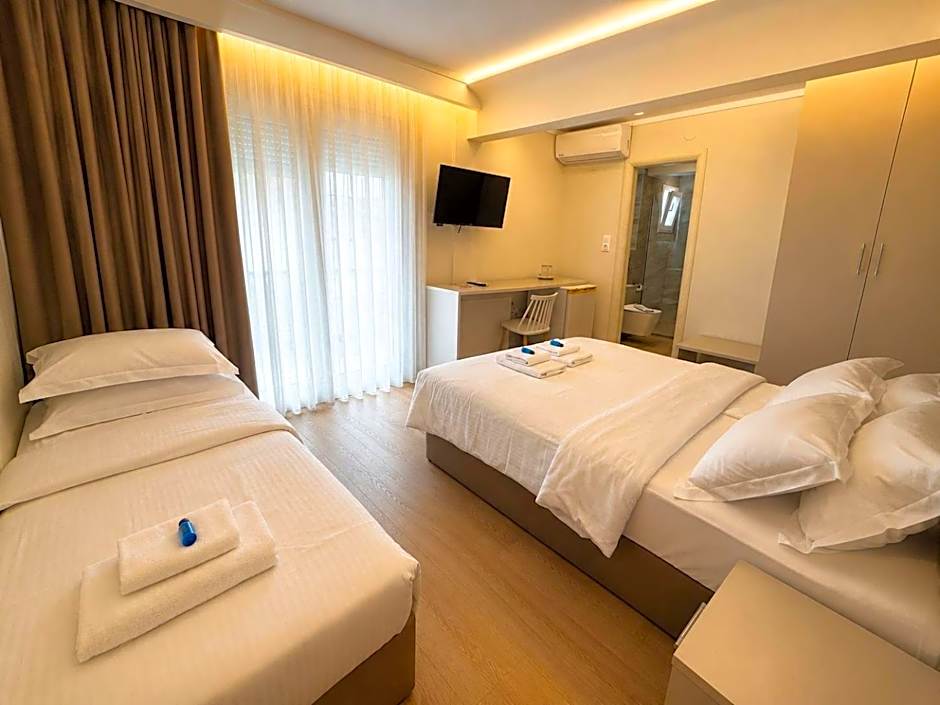 Hotel Avra