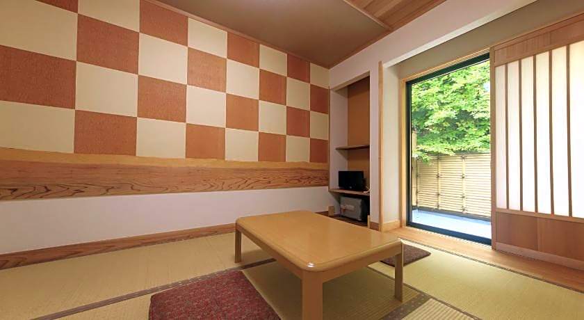 Yumoto Onsen Oharasansou - Mountain Village -