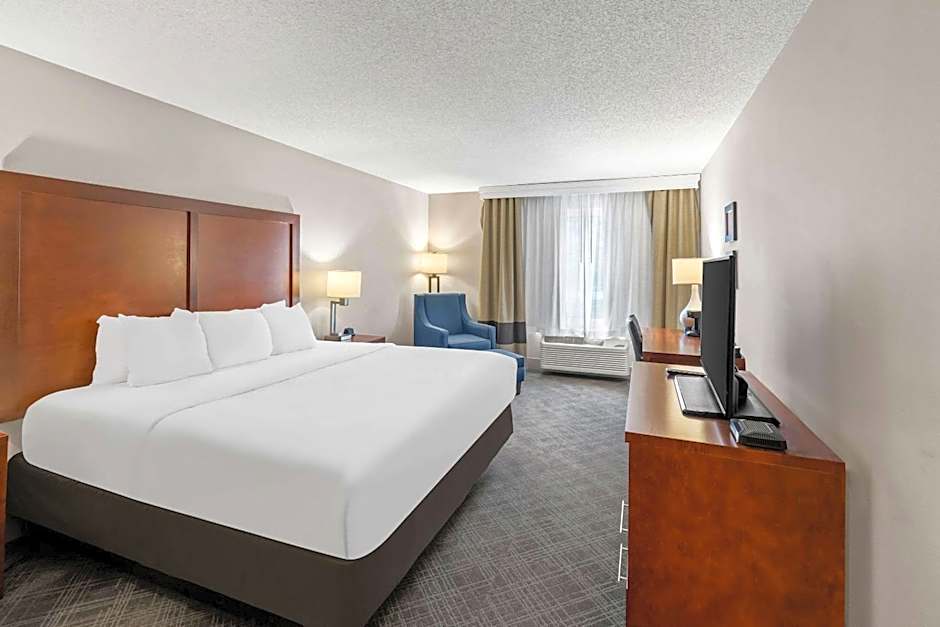 Comfort Inn West