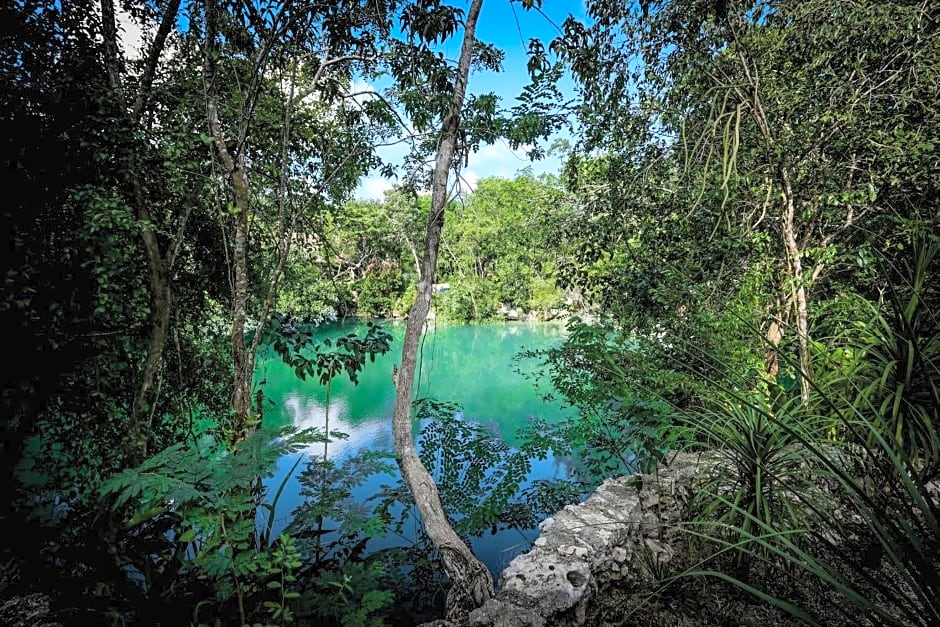 Wakax Hacienda - Cenote & Boutique Hotel