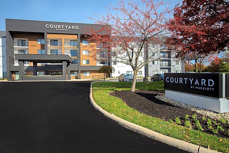 Courtyard by Marriott Cincinnati Airport