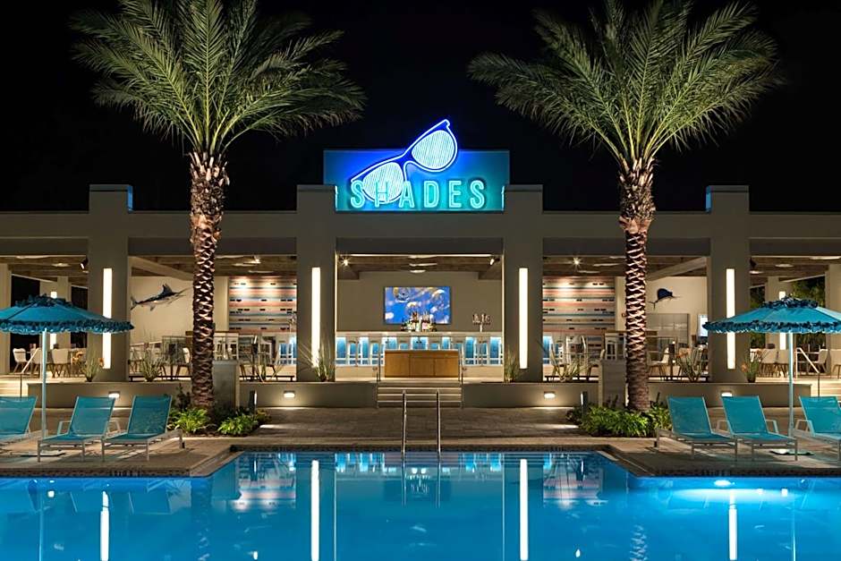 Hilton Orlando Buena Vista Palace Disney Springs Area