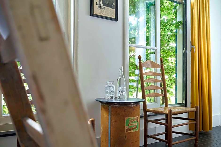 Hello I'm Local - Boutique Hostel