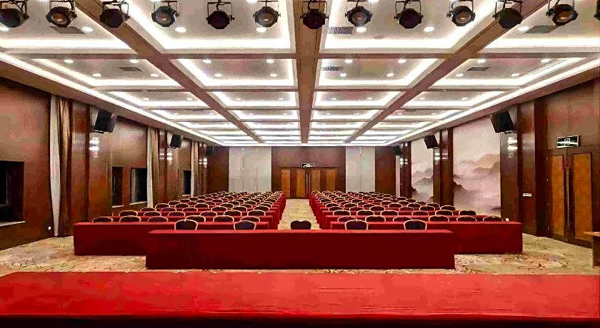 Holiday Inn Express Zhengzhou Airport By IHG