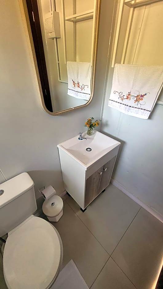 Pousada Jardim Encantado - Suítes em Container na cidade do Cristo Protetor - Encantado RS