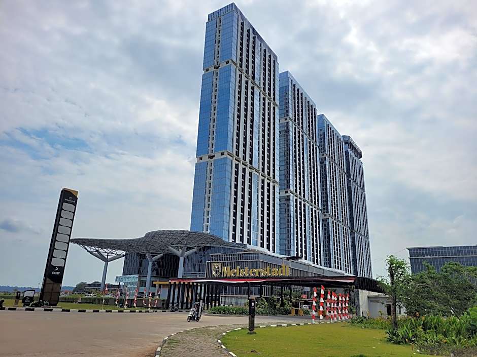 Palam Mansion at Meisterstadt Pollux Habibie Apartment