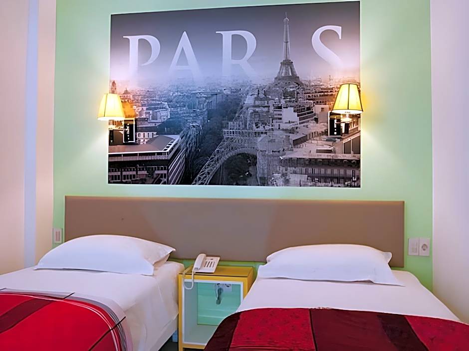 Dewarna Hotel Arifin