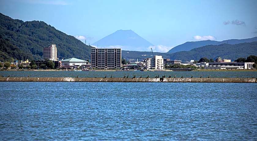 Sui Suwako