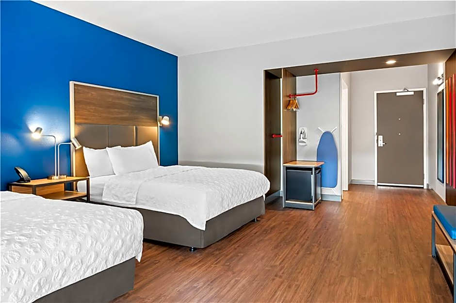 Tru by Hilton Holland MI