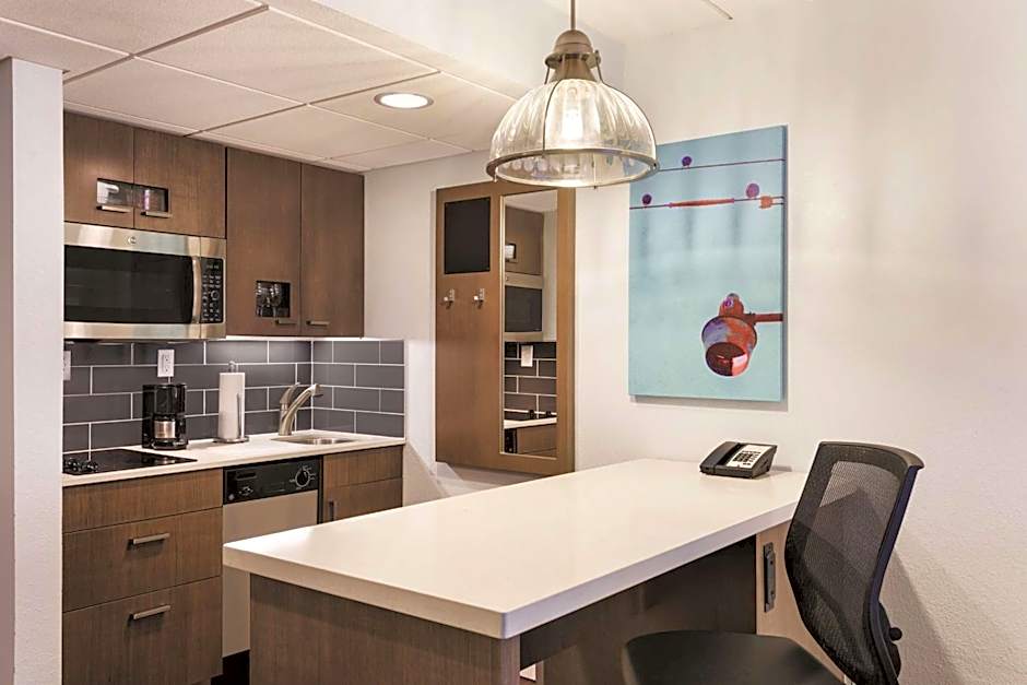 CLT Sky Suites