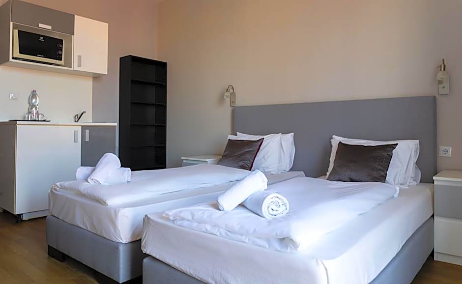 Di Verdi Imperial Hotel