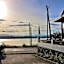 Veranda Suites and Restaurant