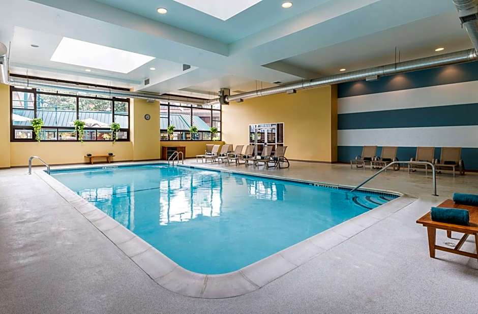 The Saratoga Hilton