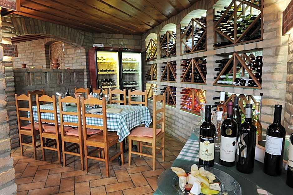 Orchidea Hotel Lipót