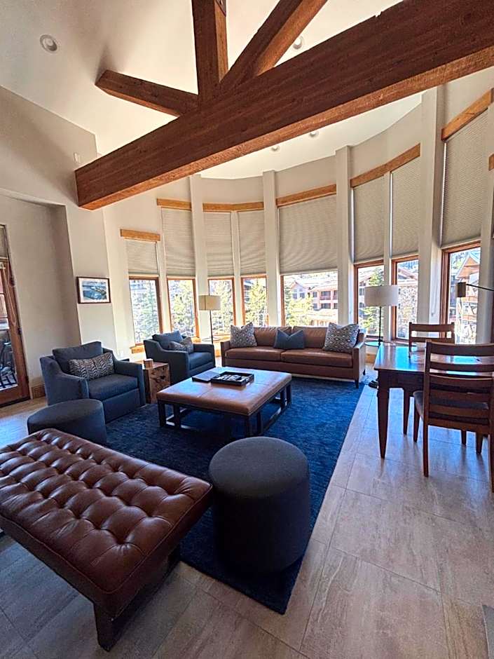 The Chateaux Deer Valley