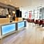 Holiday Inn Express & Suites Jersey City - Holland Tunnel