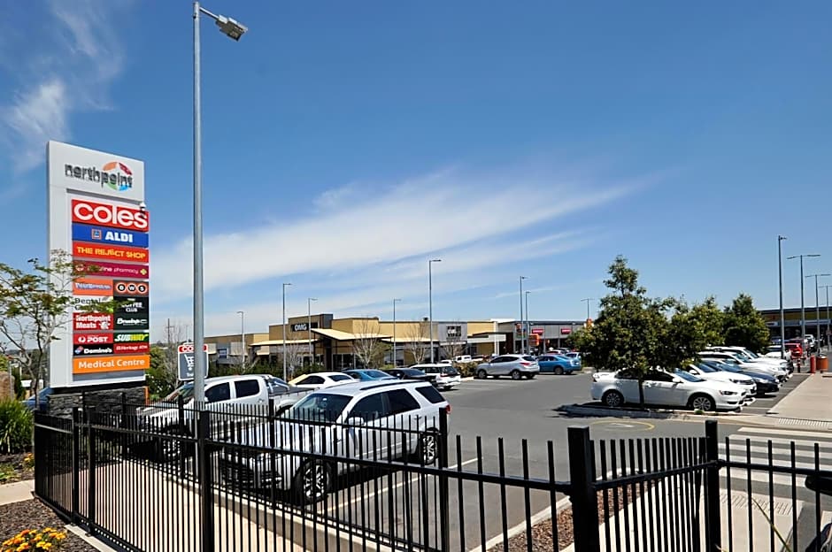 Northpoint Motel Apartments