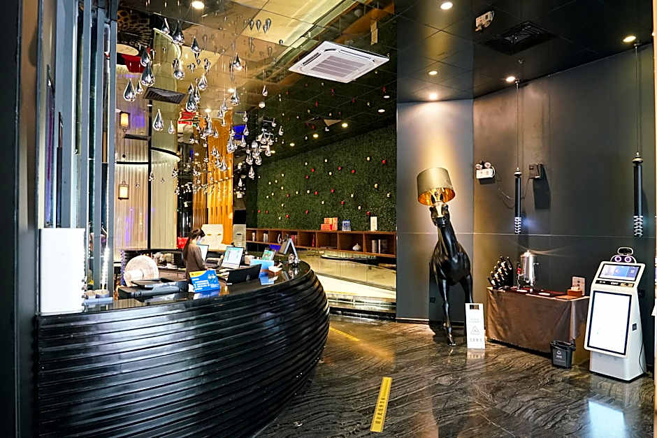 Paco Hotel Guangzhou Tiyu Xilu Metro Station Branch