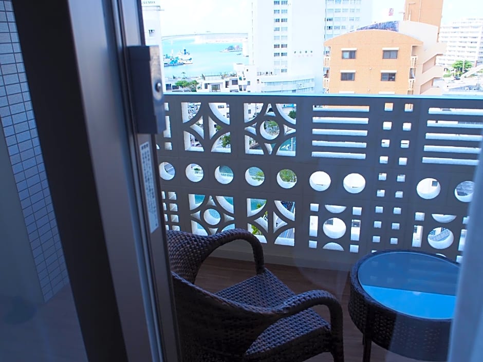 Smart Condo TOMARI