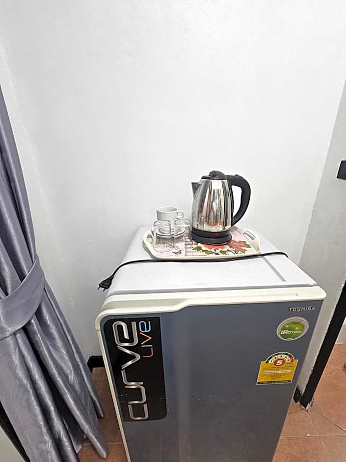 Happy Beach Jomtien Guesthouse