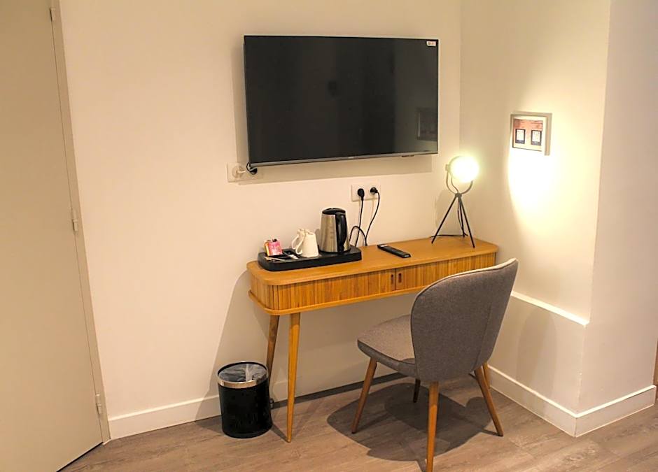 Avia Hotel Saphir Montparnasse