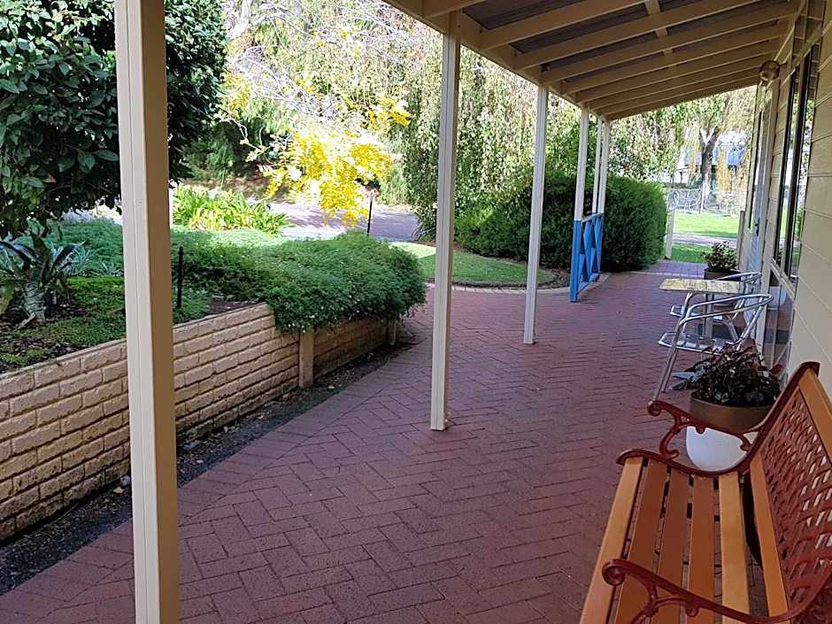 Park Avenue Holiday Units