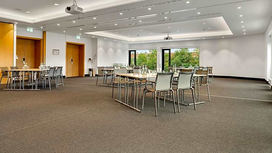 Holiday Inn Munich - Leuchtenbergring By IHG