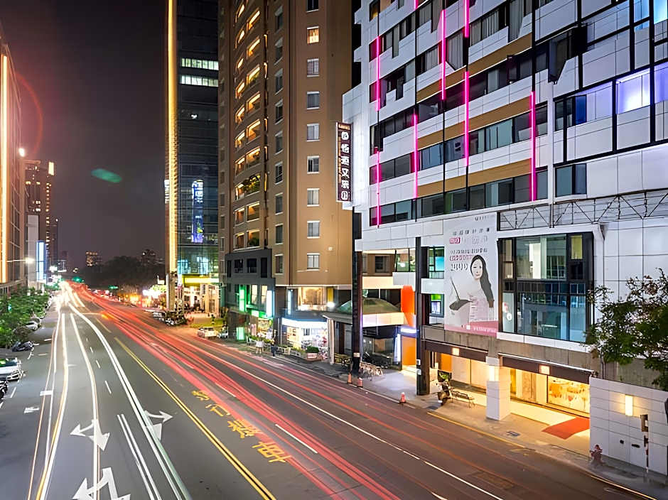 Calligraphy Greenway Hotel