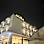 Hotel Alcazar