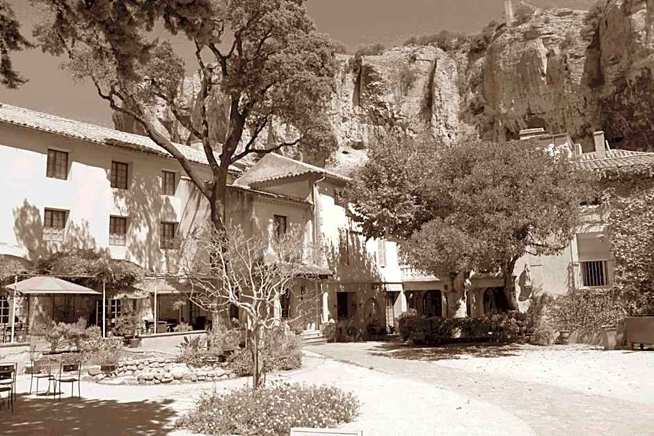 Le Manoir