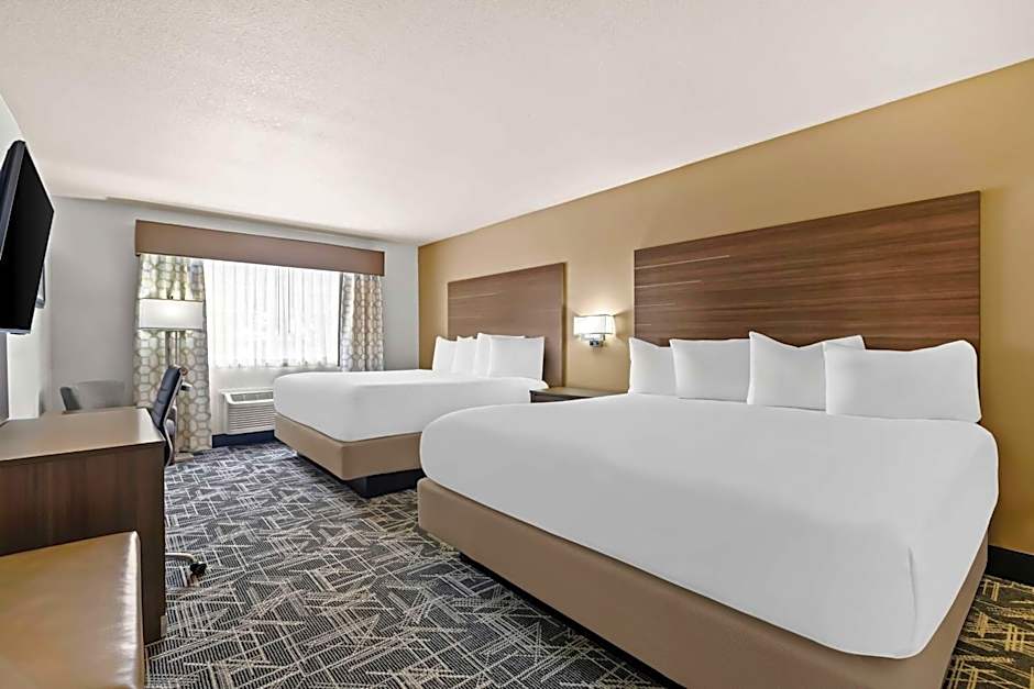 Best Western Plus Caldwell Inn & Suites