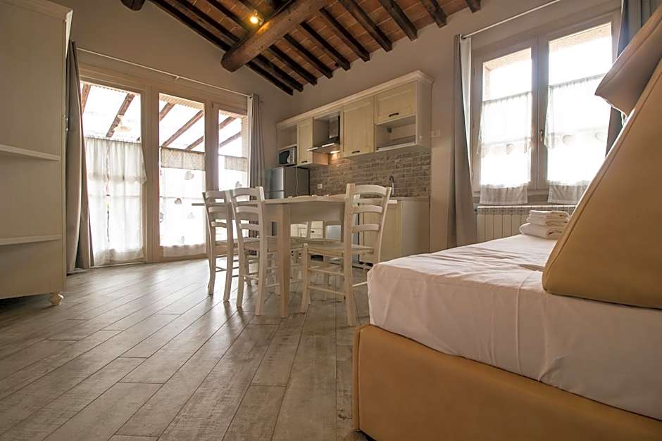 Fattoria Palazzeta - Pet & Family Friendly