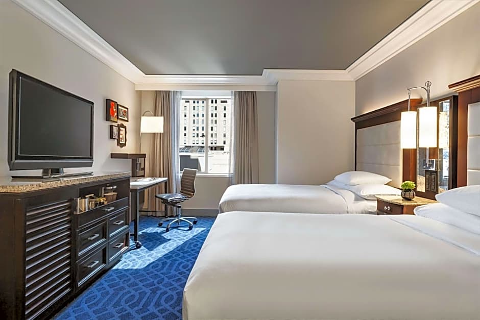 Hilton Checkers Los Angeles