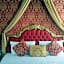 Friendly Venice Suites