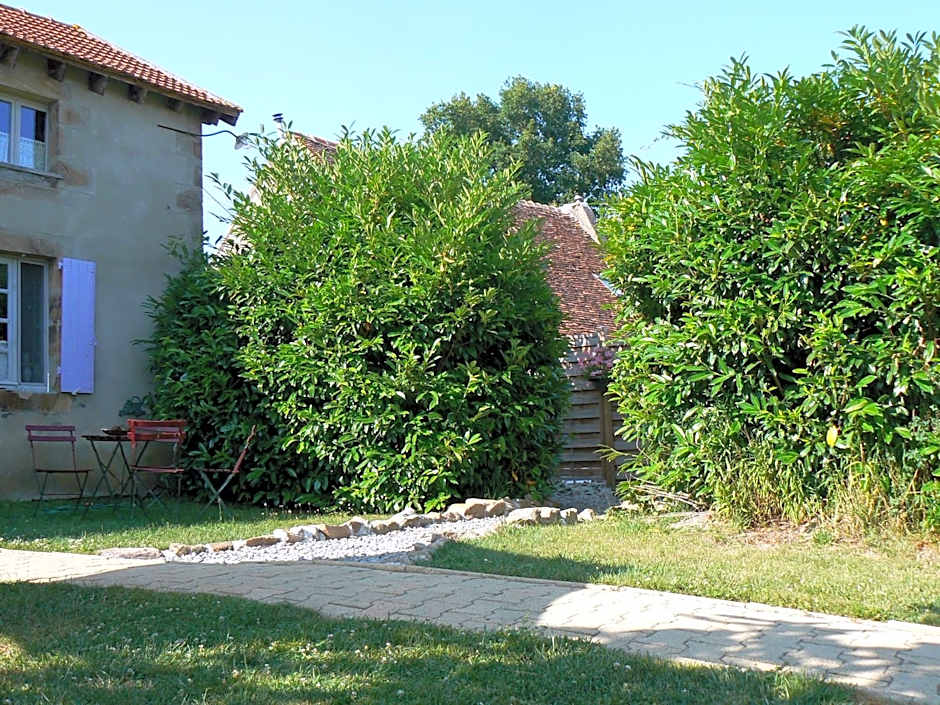 Le Petit Moulin