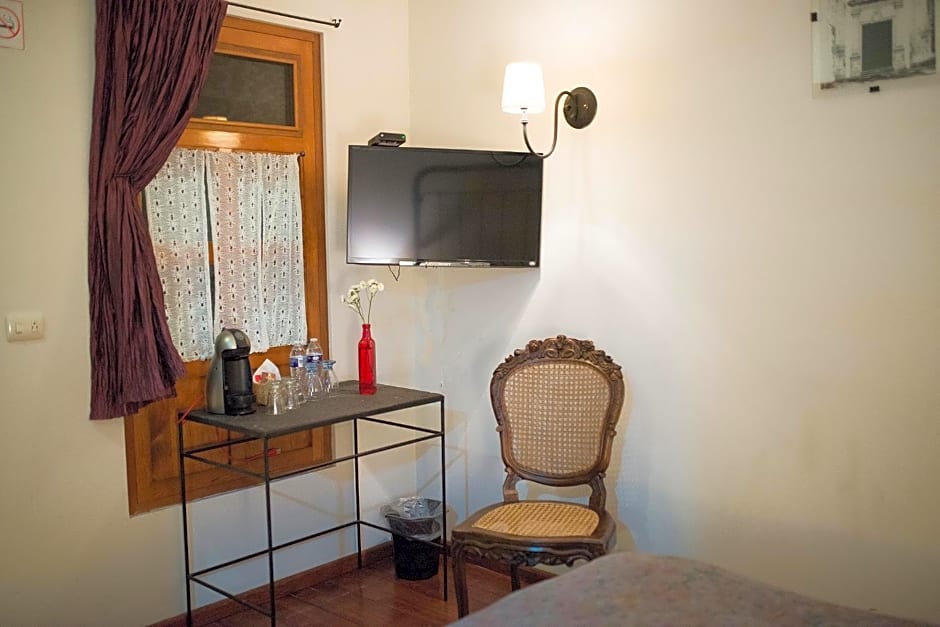 Gertrudis Hotel