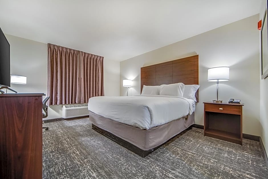 Cobblestone Hotel & Suites - Cozad