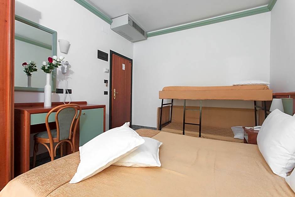 Hotel Zeus