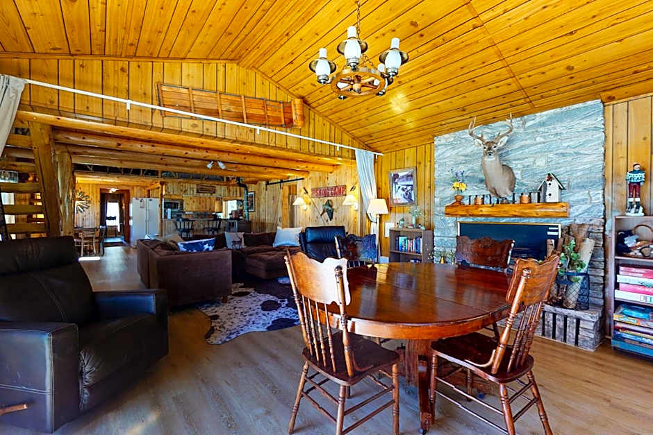 Happy Place Cabin