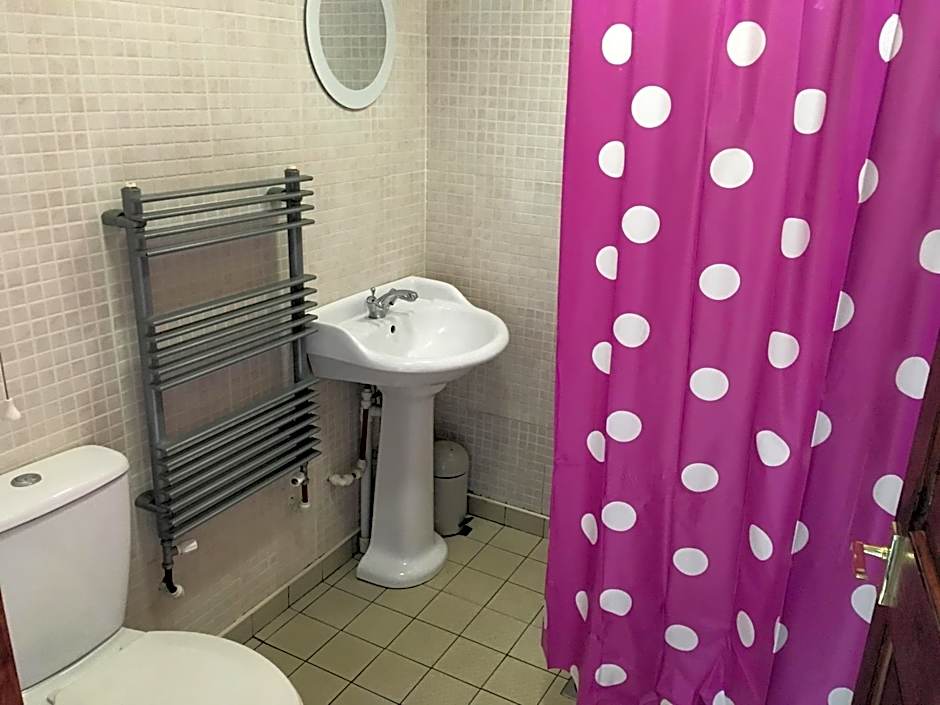 Pantyrathro International Hostel