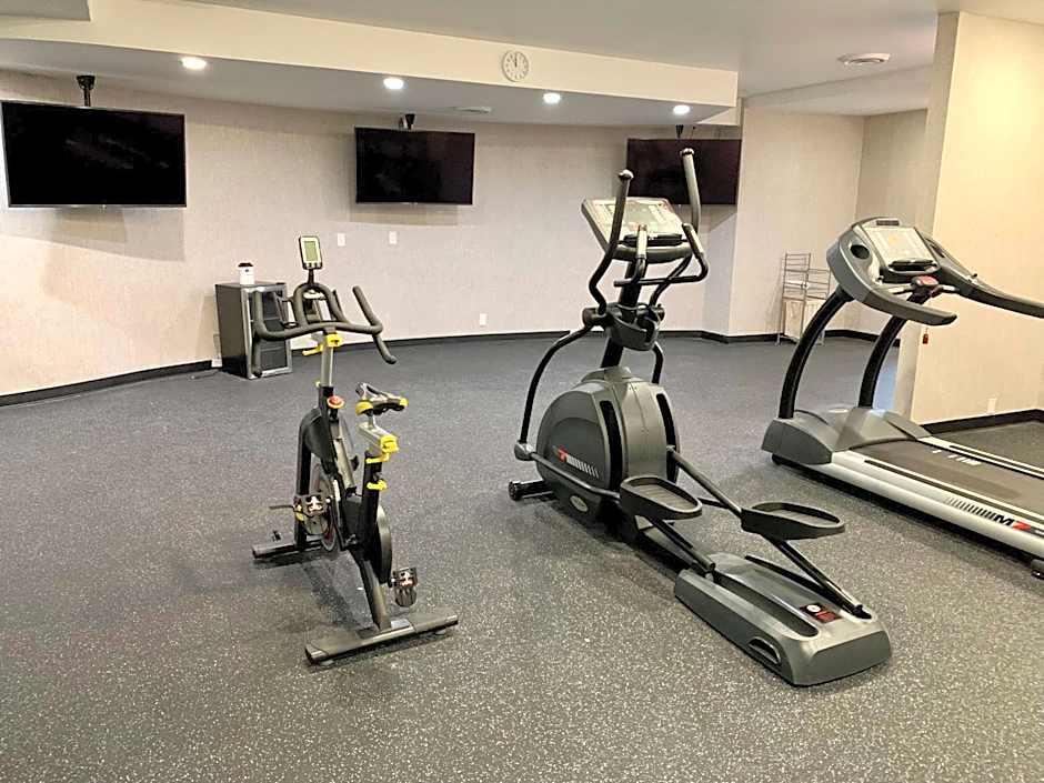 Clarion Pointe University/Expo