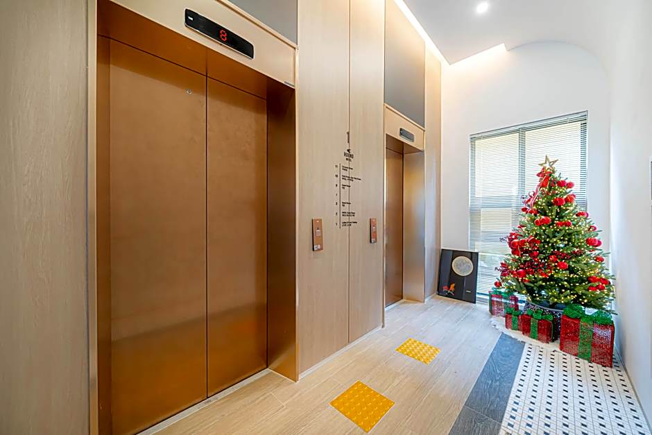 Hound Hotel Ulsan