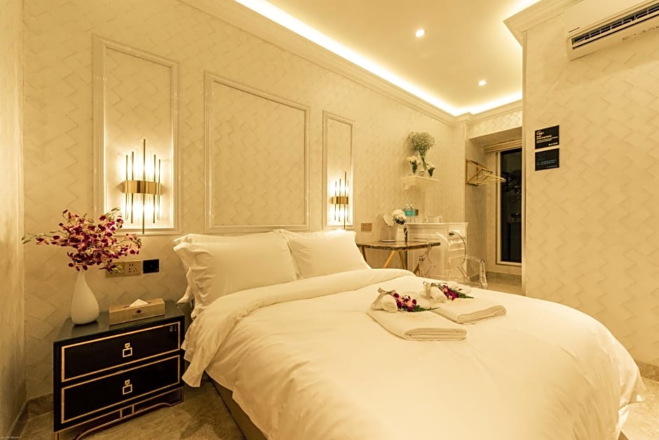 AJ Residence 