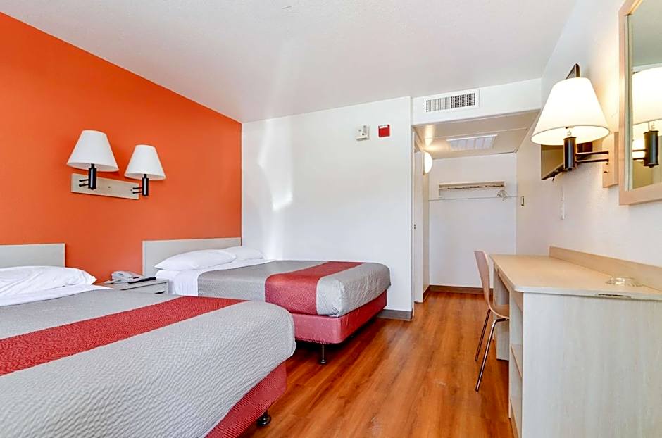 Motel 6-Big Bear Lake, CA