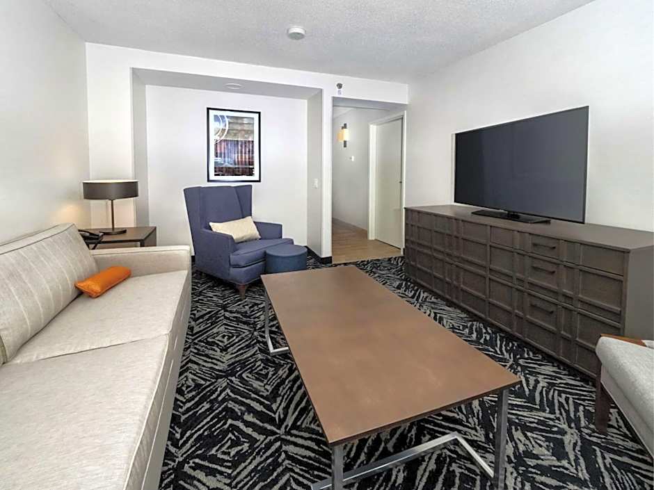 DoubleTree By Hilton Jamestown, NY