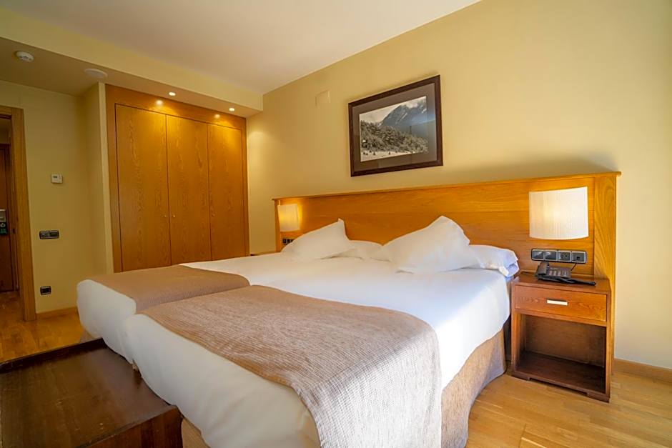 Hotel & Restaurante Peña