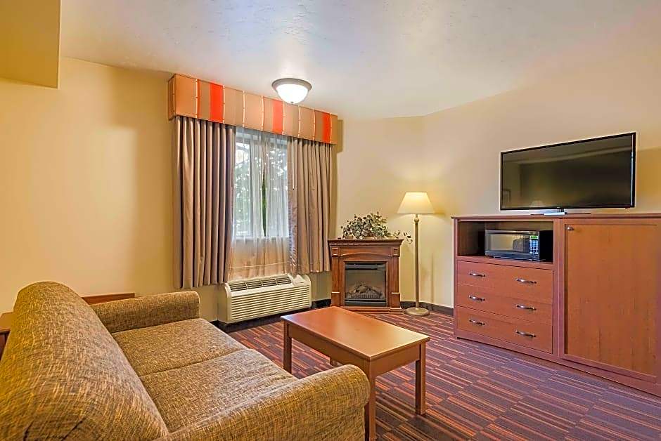 Best Western Town And Country Inn