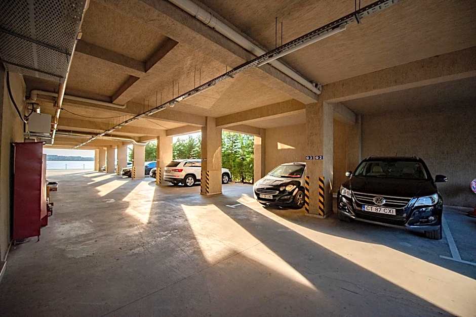 Solid Magic Apart Hotel