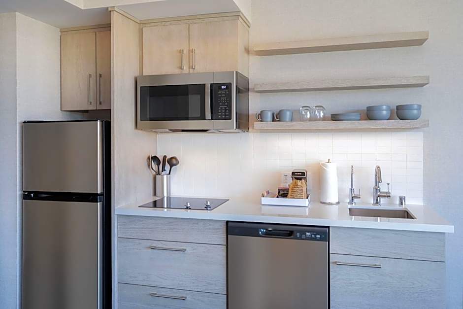 Element San Jose Airport