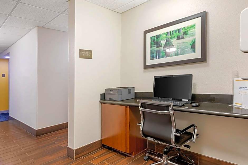 Comfort Inn & Suites Covington - Mandeville